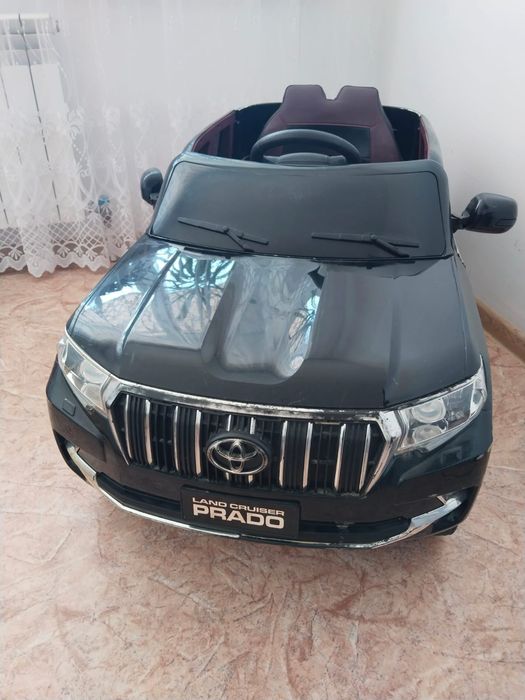 Продам детску машинку