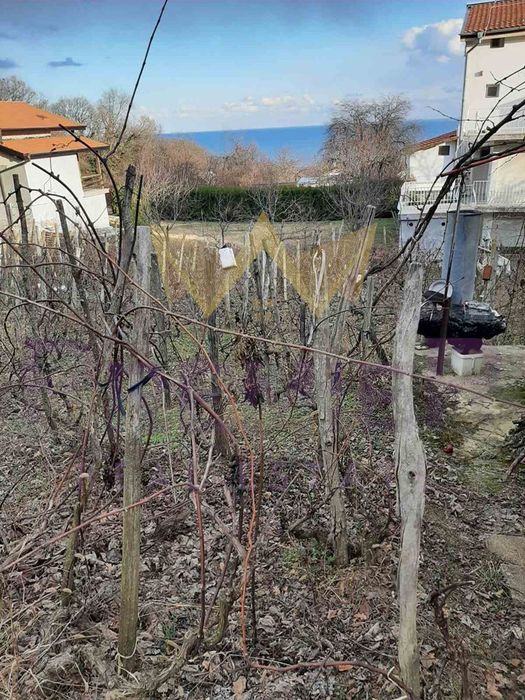 Парцел в Варна, област-к.к.Златни пясъци площ 551 цена 65000