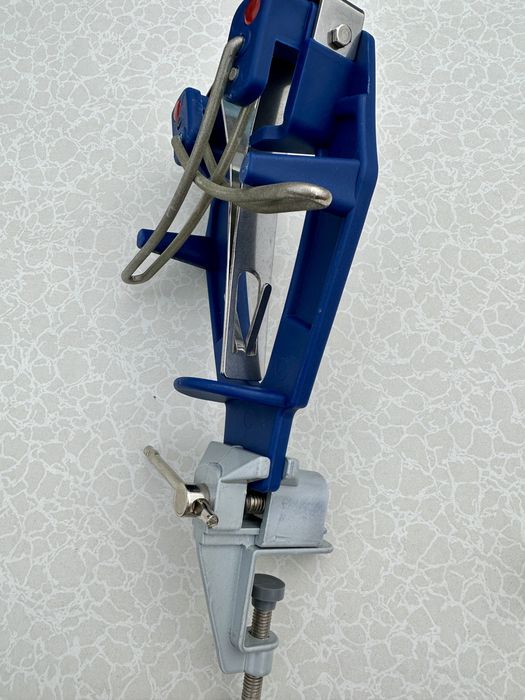 Clac profesional ascutit cu sarme abrazive si fine