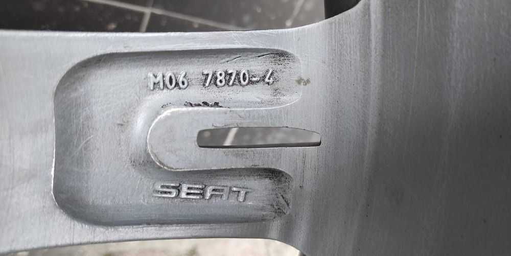 4 бр. Оригинални Алуминиеви джанти за Seat  17 5x112 ET54