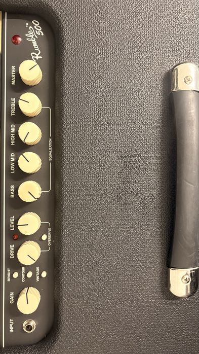 Cub Bas 15 Fender Rumble 500  W + husa Amplificator chitara bas combo