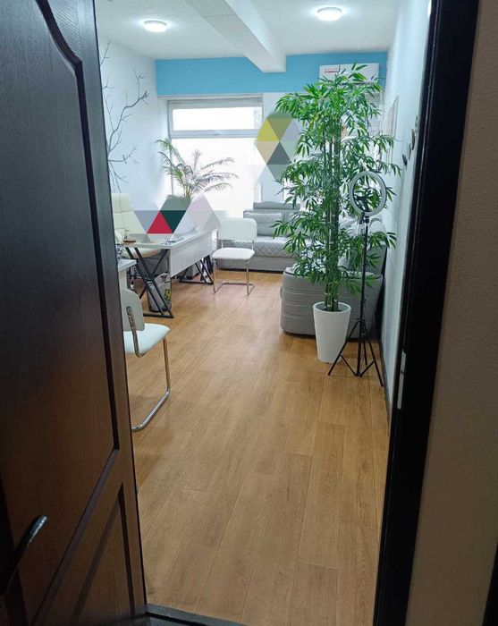 Сдаётся в аренду офис на Дархане. Возле метро Хамид Алимжан.