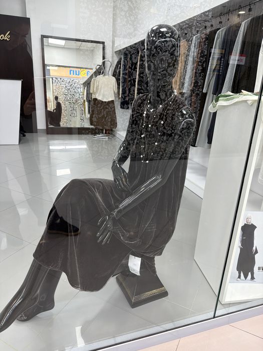 Продам манекны класснае