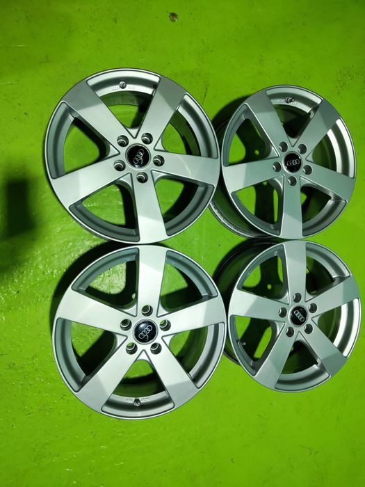 17 5x112 Audi A3 лети джанти 5х112 Ауди а3