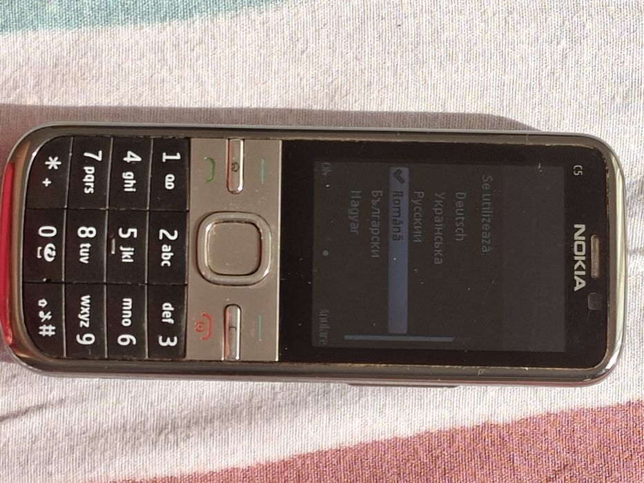 Nokia C 5 cu incarcator