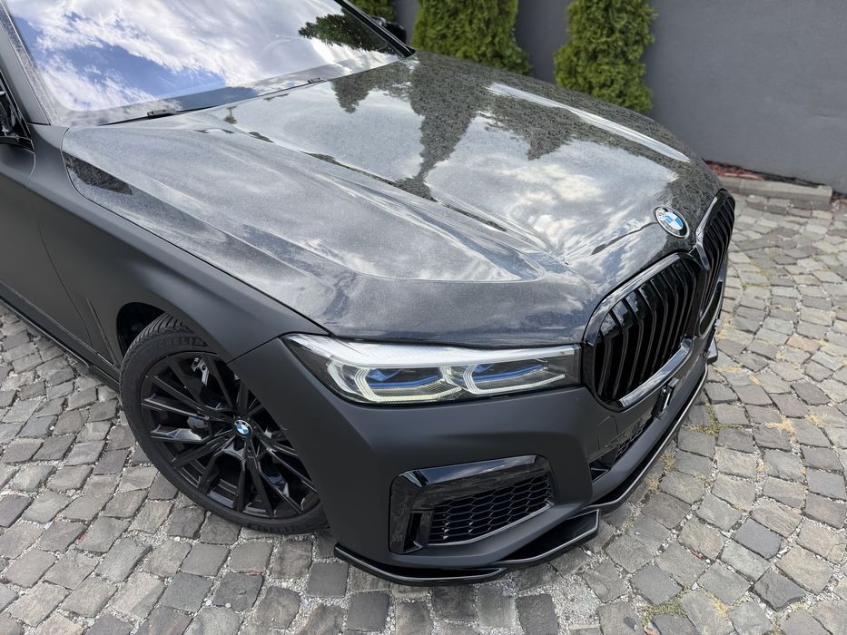 Bmw 750i xDrive/M-Sport/Maxton Design/Individual Schimb-Variante