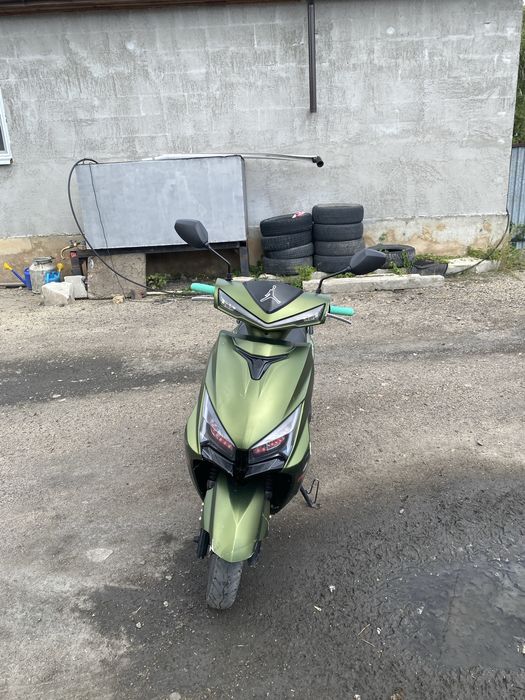 продам м8 про ……