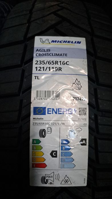 235 65R 16C Anvelope MICHELIN CrossClimate POLONIA 9oo FRANTA 1ooo x 4