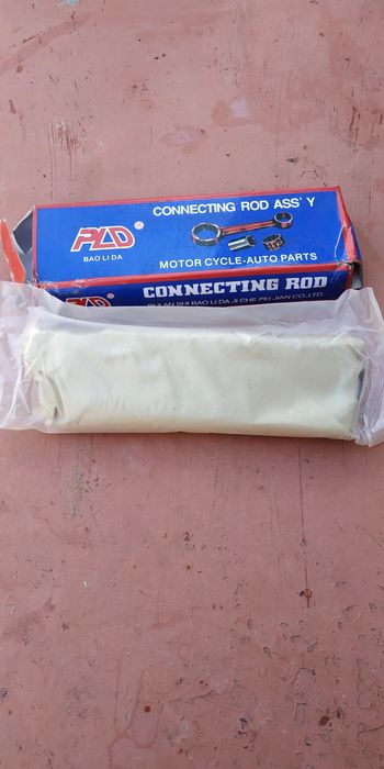 Запчасти от мотоцикла Шатун