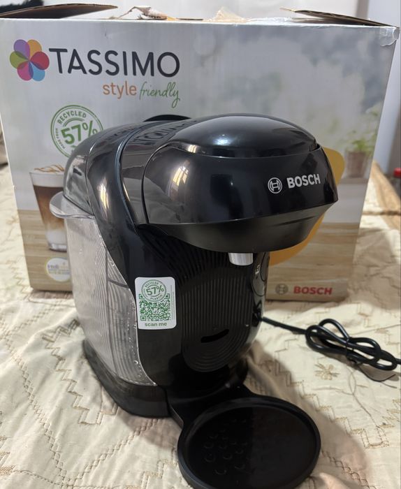 Vând espressor Bosch Tassimo The Compact One (XS)