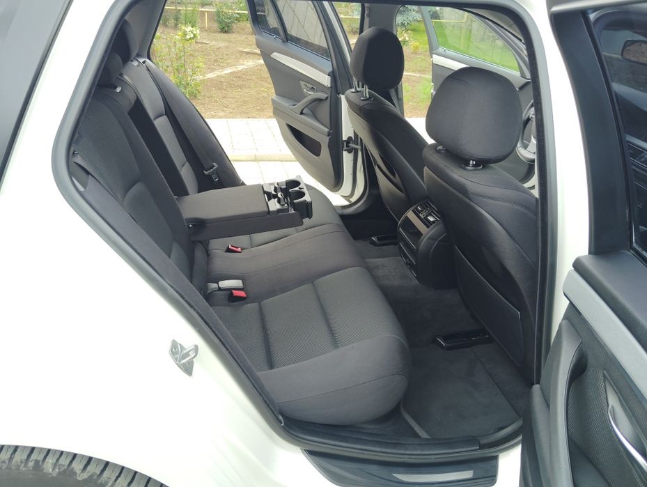 Vând BMW 525 2 L Euro 6 218 cp automat, head up,facelift