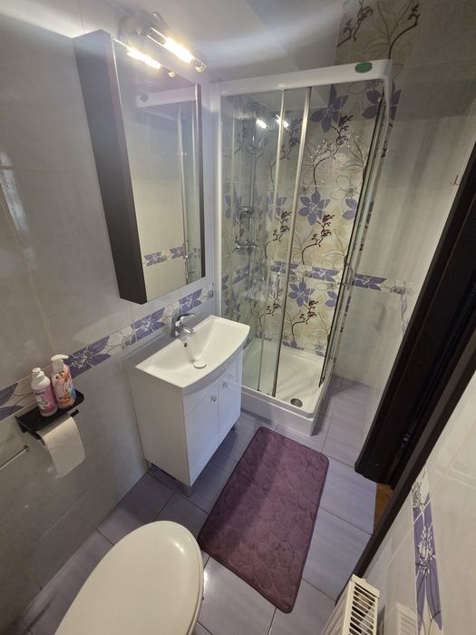 Inchiriez apartament cu 3 camere bloc  Privilege