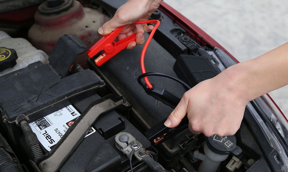 Запуск двигателя, прикурить автомобиль