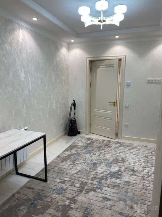 Arenda Orzu kvartira ful komplekt 

3/3/9

Площадь: 99 м² 

Цена: 899