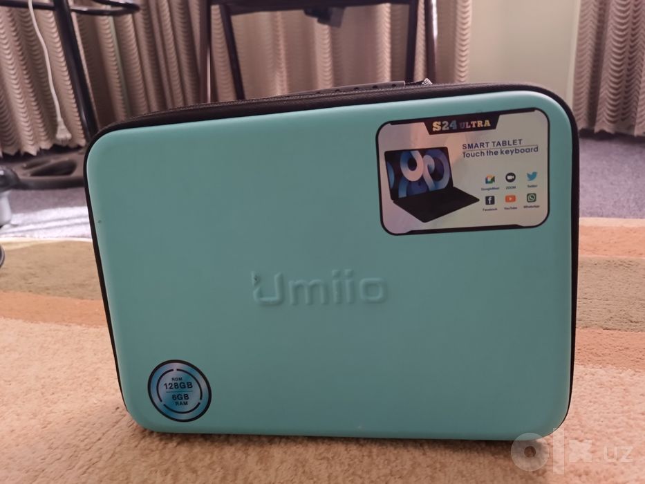 Планшет Umiio комплект