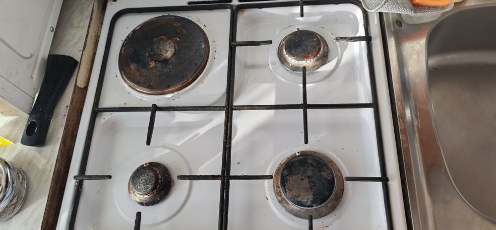 Продам газовую плиту ВЕКО