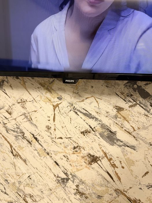 Телевизор PHILIPS 40 ‘