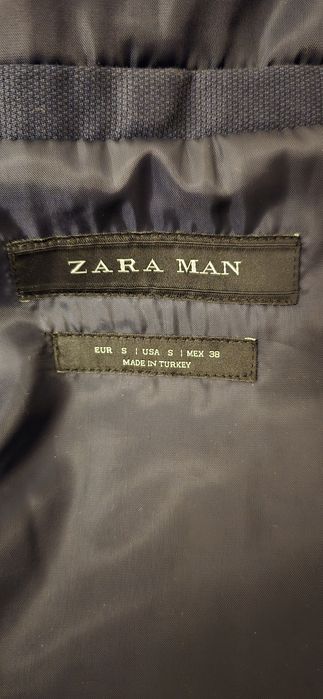 Geaca impermeabila sacou GEOX si Zara