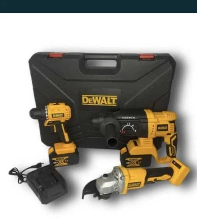 НЕДОРОГО! Комплект электроинструмента фирмы DeWalt 4 в 1.
