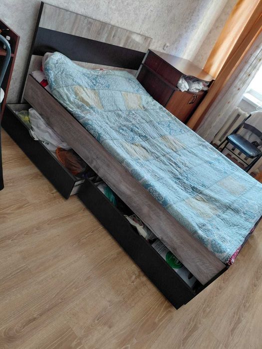 продам кровать и шифонер