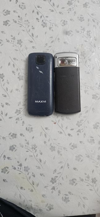 Самсунг,максви два телефона