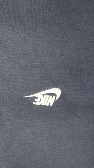 Тъмно син оригинален суетчър NIKE, размер С