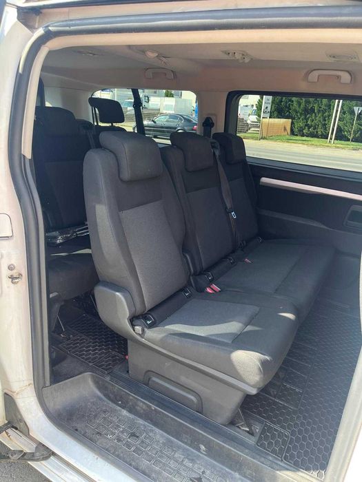 Opel Vivaro , 8+1, , Zafira Life/Proace / Traveller/ Jumpy