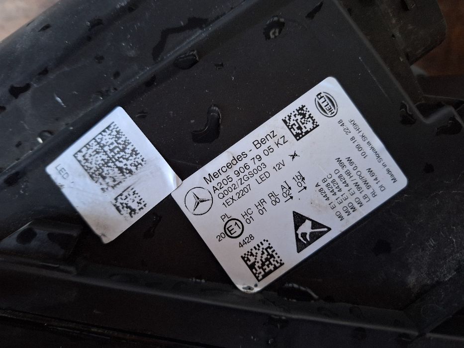 Фар за Mercedes W205 C classe facelift