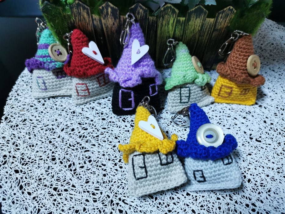 Jucării de pluș( lucrate manual)