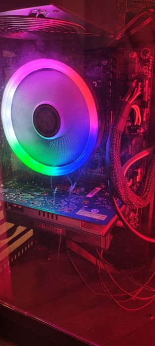 Unitate pc i5, 4460, 4x2,9ghz,ssd240,win licenta