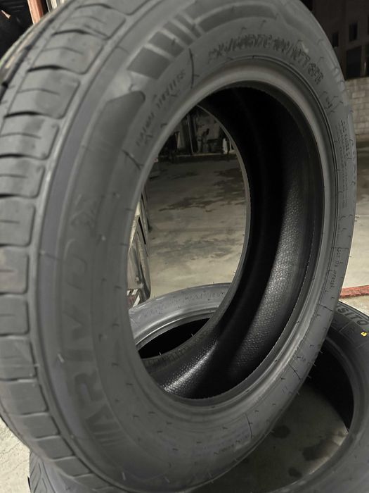 Нови Летни Бусови Гуми Arivo Transito 215/60R17C 109/107T Нов Doт