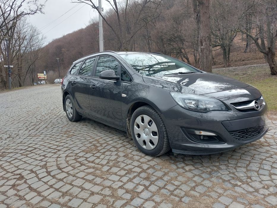 Opel Astra Sport Tourer