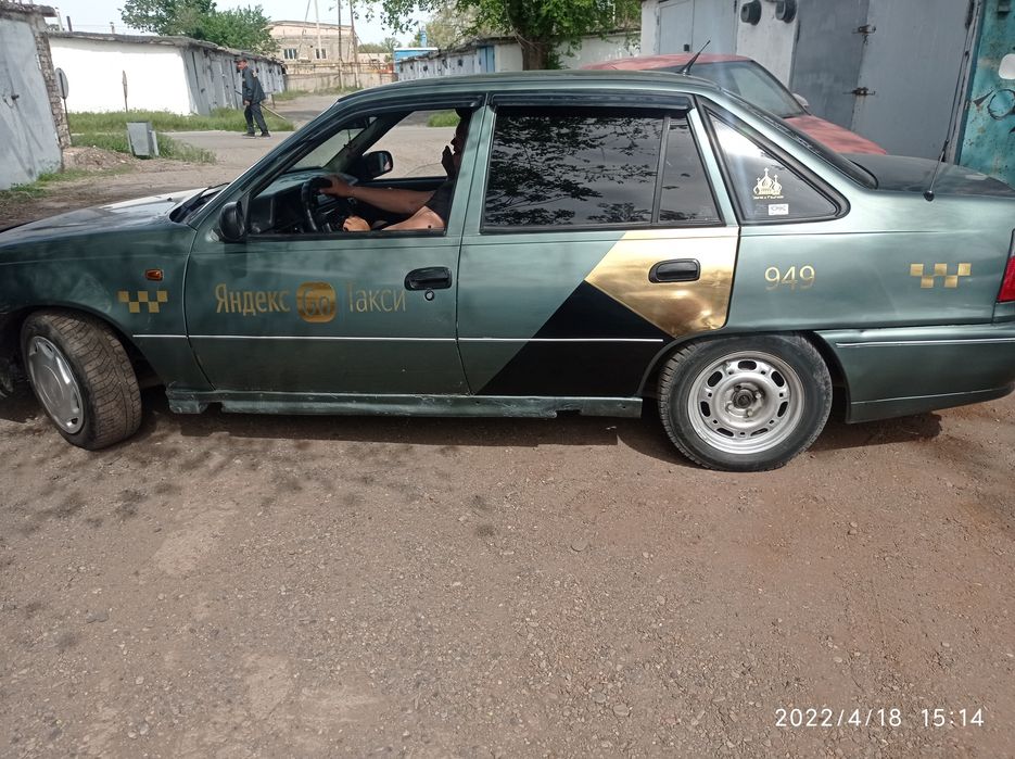 Яндекс наклейки (Брендирование машины)