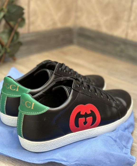 Adidasi gucci bărbat