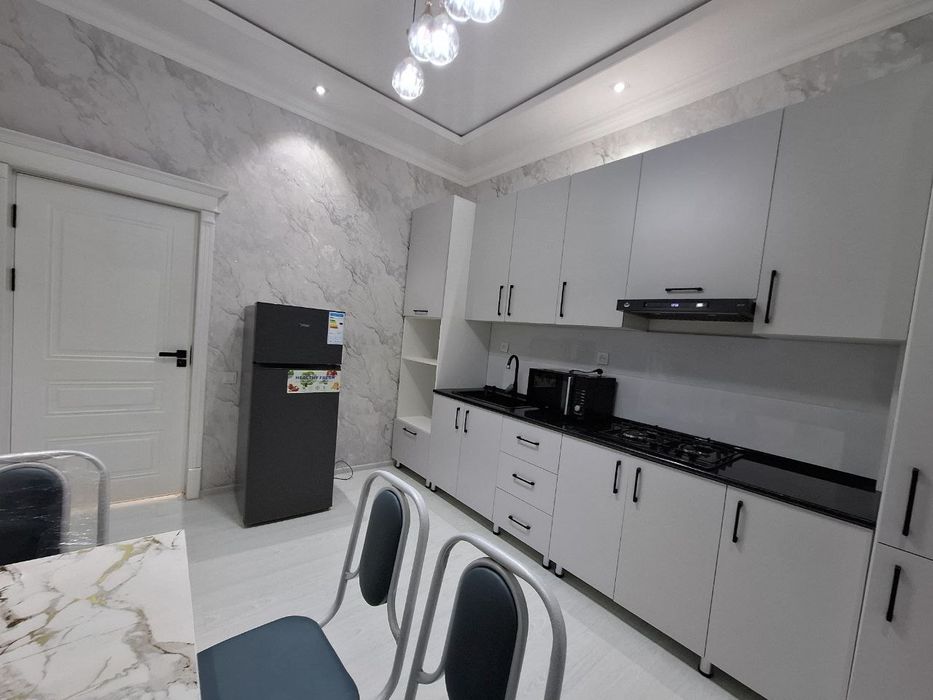 Сдается посуточно Рудакий Брилиант сити