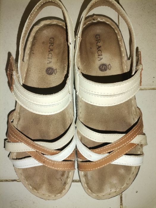 Дамски сандали за лятото