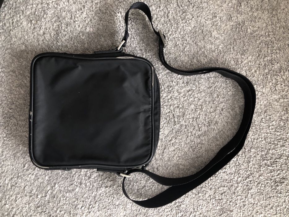 Мъжка чанта GUESS