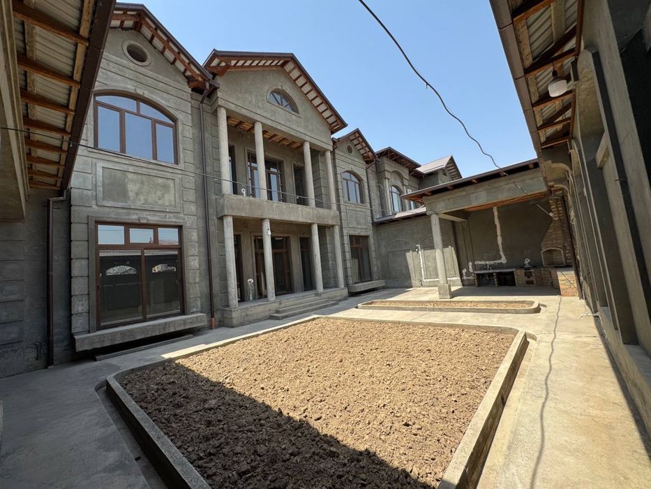 Участка ховли сотилади 4 соток своя