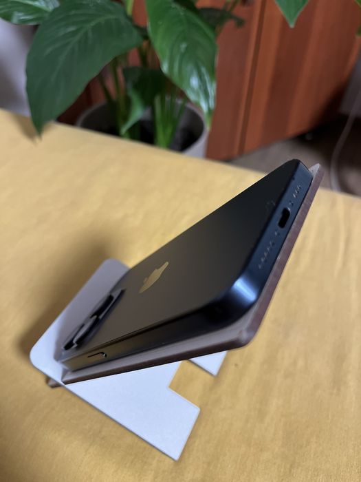 Iphone 15 pro емкость 95