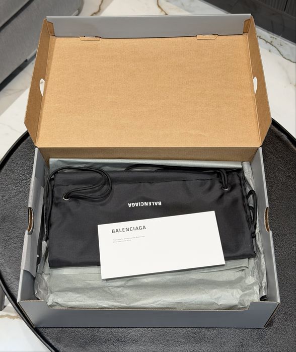 Balenciaga Track 3 Destroyed – sneakers originali – mărimea 37
