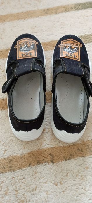 Детски дишашти пантофи