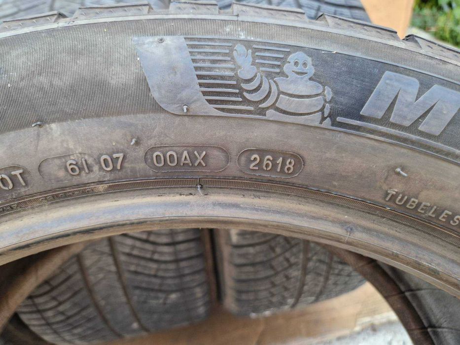 4 Michelin R20 265/45-295/40 Зимни гуми спорт пакет  DOT2618