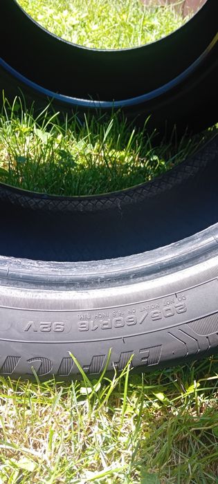 Anvelope GoodYear vară 300 ron toate