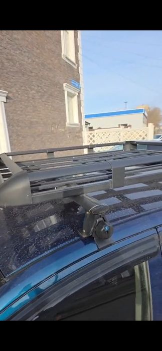 Багажник на машину