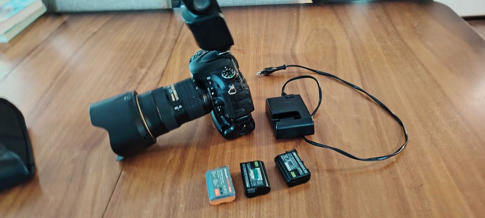 aparat foto NiKon d610