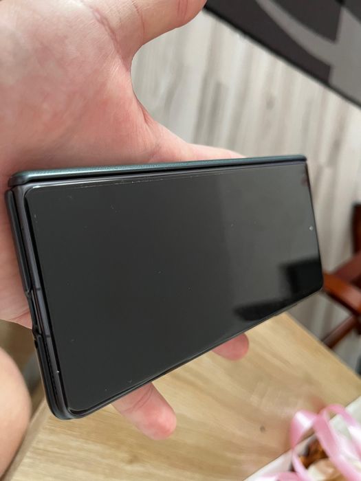 Honor Magic V3 - Vand sau Schimb