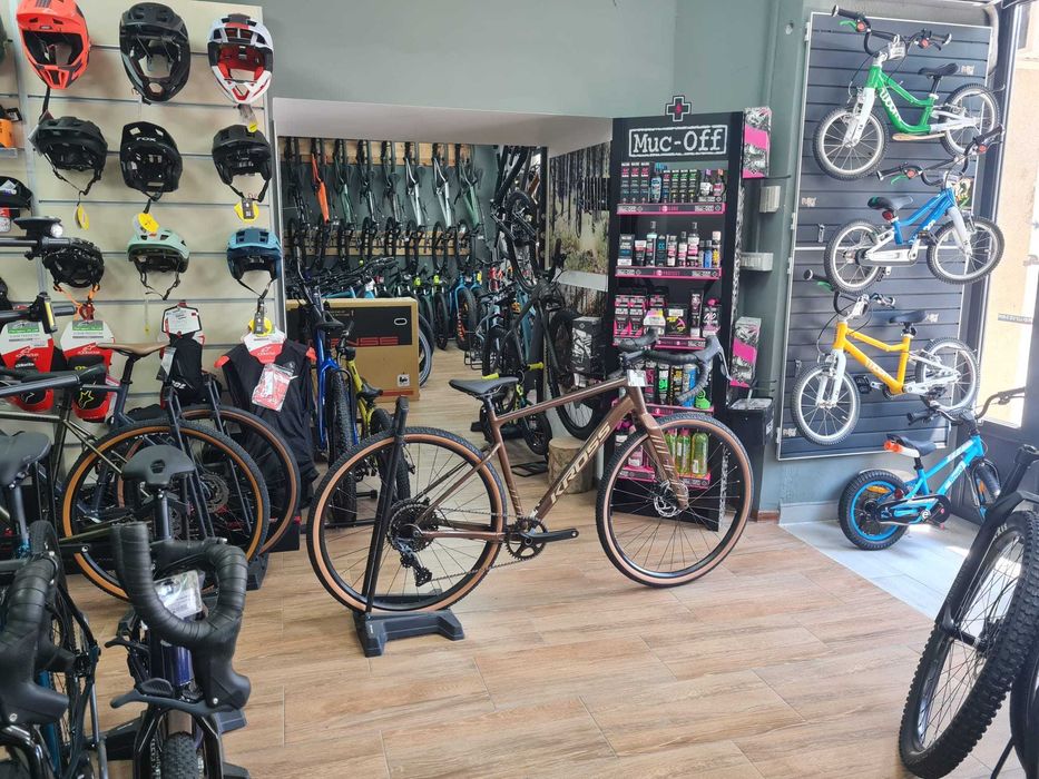 Bicicleta gravel Kross Esker 2.0 M 28 L stoc EstBike Funky Sports