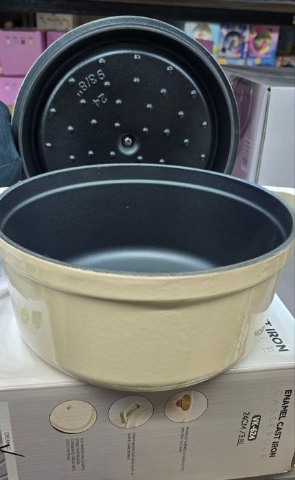 Казан чугунный эмалированный