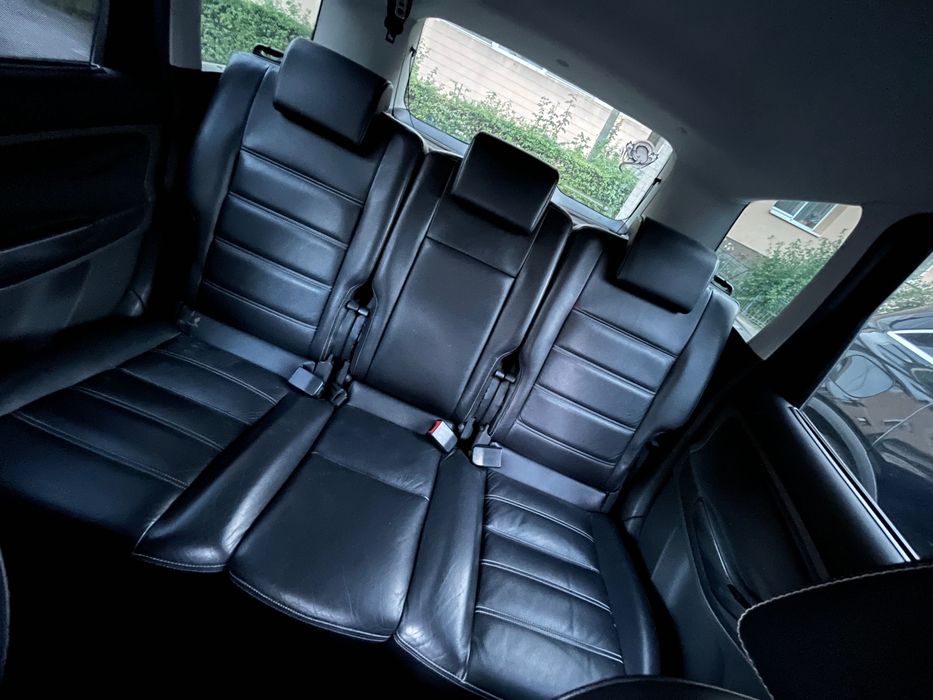 Vând Ford C-Max 2007 | 2.0 Benzină (145 CP) | Echipare de Top Titanium