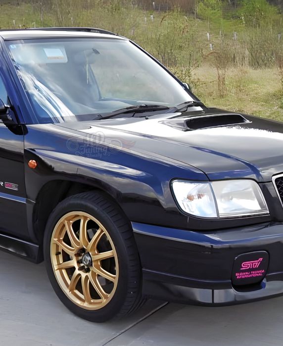 Крылья передние сток Subaru Forester SF